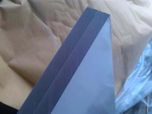 PC耐力板壽命是多少年？華辦廠家告訴你